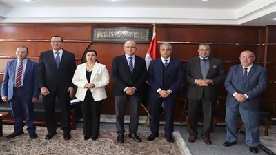 وزير القوى العاملة والسويدي يناقشان ملف التدريب المهني والتعليم الفني وقانون العمل