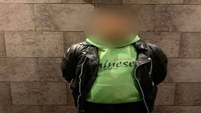 يستقل دراجته ويسير عكس الاتجاه.. ضبط تاجر لممارسة نشاط خطير بالزيتون