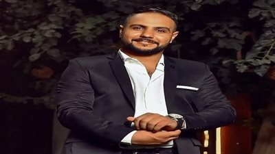 بعد فترة غياب طويلة.. أحمد مطاوع يستأنف نشاط فرقة «فن وصاية»