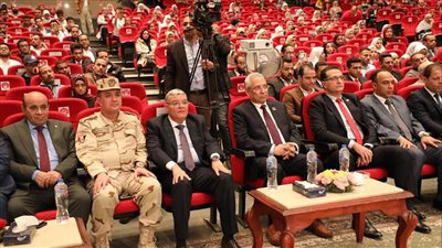 محافظ المنيا يشهد احتفالية فرع هيئة الرقابة الإدارية باليوم العالمي لمكافحة الفساد