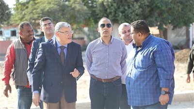 محافظ المنيا يناقش نسب ومعدلات تنفيذ مشروعات المبادرة الرئاسية 