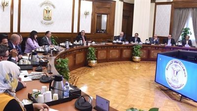 رئيس الوزراء يتابع جهود الترويج والتسويق لمنطقة المال والأعمال المركزية بالعاصمة 