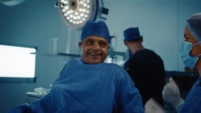 محمد هنيدي ينشر برومو «نبيل الجميل»: الإعلان اللي قصير مش أنا (شاهد)