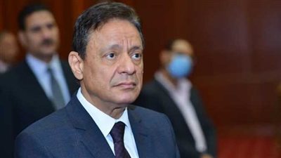 كرم جبر: قناة السويس ستظل تحت السيادة المصرية رغم الشائعات الضارية