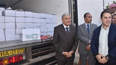 محافظ المنيا: القيادة السياسية توجه بالنهوض بالأسر الأولى بالرعاية والأكثر استحقاقًا 