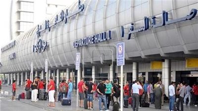 جهود رجال الجمارك فى كشف عملية تهريب خطيرة داخل مطار القاهرة