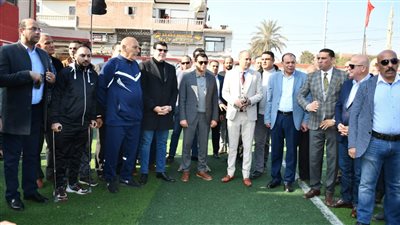 وزير الرياضة ومحافظ الشرقية يفتتحان عدد من مراكز الشباب بعد تطويرها