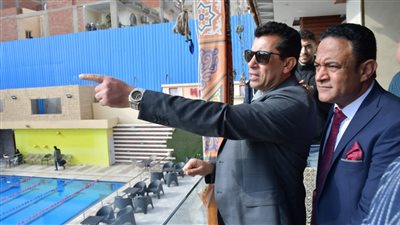 وزير الرياضة يتفقد نادي أبوكبير ومراكز شباب كفر صقر وفاقوس بالشرقية