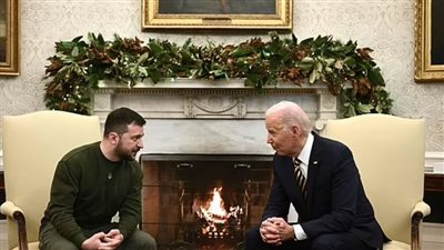 ماذا طلب رئيس أوكرانيا من نظيره الأمريكي في زيارته الأخيرة؟