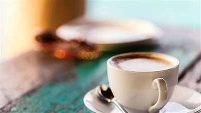 دراسة: شرب القهوة قد يزيد من خطر الوفاة المرتبط بأمراض القلب