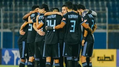 موعد وحكام مباراة بيراميدز والجيش الملكي المغربي في الكونفيدرالية 