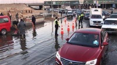 كشف ملابسات تداول فيديو لسيارة تنطلق عكس الاتجاه فى شارع رمسيس