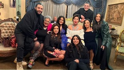 حكاية صورة تجمع عائلة وحش الشاشة فريد شوقي