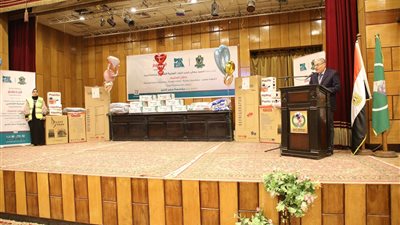 محافظ المنيا يشهد فعاليات مبادرة 