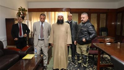 قرار عاجل من النائب العام بشأن المأذون المزيف ياسر القرشي