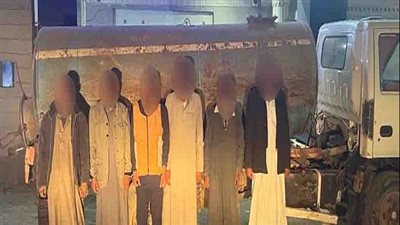 بسيارة «فنطاس».. عصابة خطيرة تسرقة خط أنابيب بترول بالجيزة