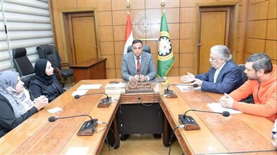 محافظ الدقهلية يناقش أعمال التطوير الشامل لمستشفي ميت غمر