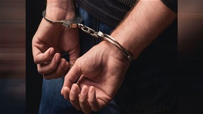 القبض على مسجل خطر انتحل صفة ضابط شرطة وتهديد سيدة بالمنيا