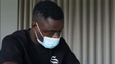 الأهلي يتراجع عن صفقة يعقوبو ويخطف هدف الزمالك من الإتحاد السكندري 