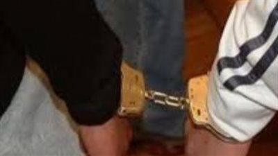 ضبط شخصين بحوزتهما كمية من مخدر الحشيش في الوراق