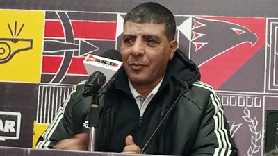 العشري لزياد طارق: ليس لك مكان في سموحة.. ولم اطلب التعاقد معك 