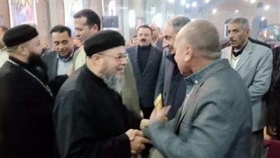  الآلاف يؤدون صلاة أعياد الميلاد بكنائس المنيا
