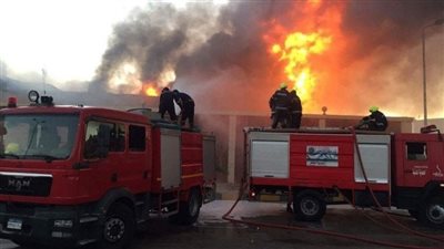 السيطرة على حريق نشب داخل احد المنازل فى مدينة العدوة بالمنيا 