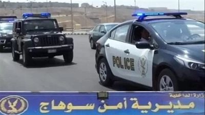 معركة دامية بالسلاح تنتهي بإصابة 5 شباب في موقف التكاتك بسوهاج 