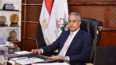 القوى العاملة تصدر كتابًا دوريًا لتطبيق الحد الأدنى للأجور للعاملين بالقطاع الخاص