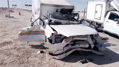 مصرع سائق واصابة اخر فى حادث بشع باسوان