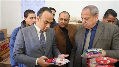 تحرير 12 مخالفة تموينية خلال حملة رقابية على الأسواق في ملوي بالمنيا
