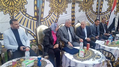 القوى العاملة: تسليم شهادات تخرج ومكافآت للمتدربين بالدقهلية