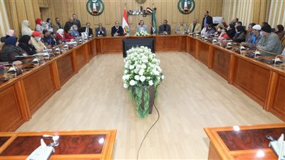 محافظ المنوفية يلتقى 60 حالة إنسانية وذوي الهمم ويتخذ هذه الإجراءات 