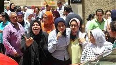 شكاوى من صعوبة امتحان الدراسات الاجتماعية بدمياط.. والطالبات: الامتحان فاق التوقعات