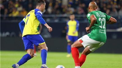 النصر يستعيد صدارة الدوري السعودي بظهور رونالدو.. والهلال يلاحقه بالفوز على أبها 