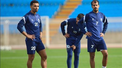 اوباما يرتدي القميص رقم 20 مع الحزم السعودي تخليدا لشهداء الزمالك 