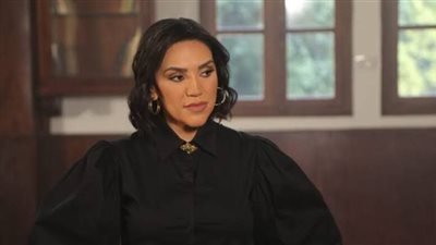 وفاة والد مي فاروق.. وهذا موعد ومكان الجنازة 