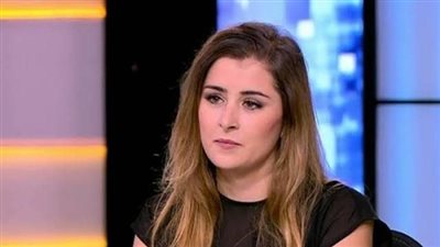 عائشة بن أحمد تعلن موعد ومكان جنازة والدها 