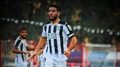 القندوسي ينضم للأهلي قبل مواجهة ريال مدريد 