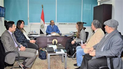 نائب وزير الإسكان يلتقي بعثة الوكالة الفرنسية لمتابعة المشروعات المشتركة