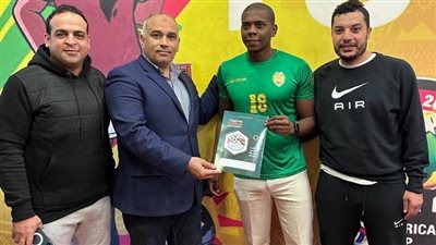 السكة الحديد يتعاقد مع كالديرون مهاجم الإسماعيلي والفيصلي السعودي السابق