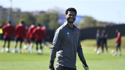 فاروق الأهلي يبيع الشناوي وصفقة تبادلية مع فاركو وكهربا يتلقى عرضا سعوديا 