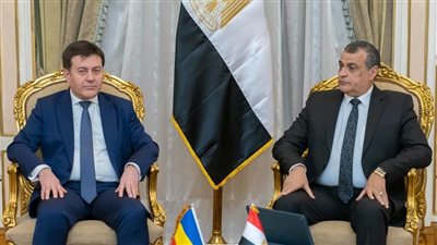 وزير الإنتاج الحربي يبحث مع وزير الاقتصاد الروماني سبل التعاون المشترك