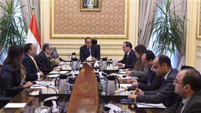 رئيس مجلس الوزراء يتابع مستجدات إعداد الاستراتيجية الوطنية لإنتاج الهيدروجين الأخضر