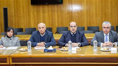 اقتصادية قناة السويس تناقش رقمنة خدمات المستثمرين مع البنك الأوروبي EBRD