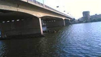 التفاصيل الكاملة لمحاولة سيدة الانتحار من أعلى كوبري دمياط