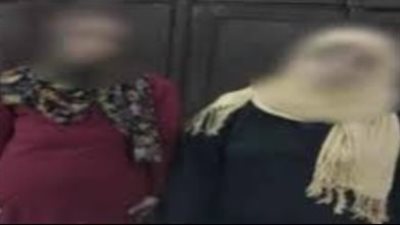 استغلا دخوله الصلاة.. ارتكاب سيدتين «فعل فاضح» مع صاحب محل مجوهرات بقنا