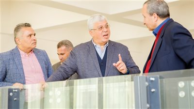 وزير التعليم العالي يتفقد المشروعات الجديدة بجامعة السويس