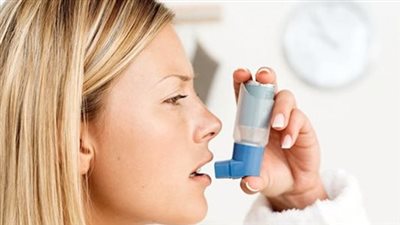 نقص الأدوية بصيدليات التأمين الصحي تهدد أصحاب الأمراض المزمنة