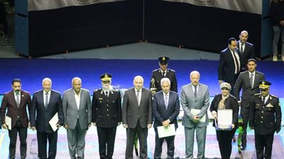 كورال العاصمة يشارك في الاحتفال بعيد الشرطةالـ ٧١ 